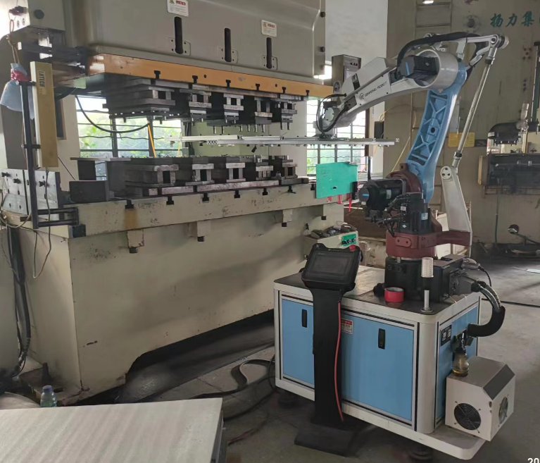 4-Axis Handling Robot